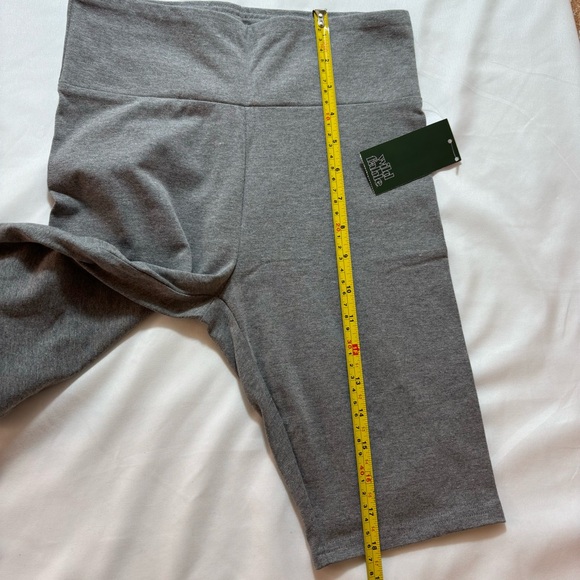 Wild Fable Shorts Athletic Stretchy Workout Comfort Biker Bottoms Gray Size XS - Picture 9 of 9